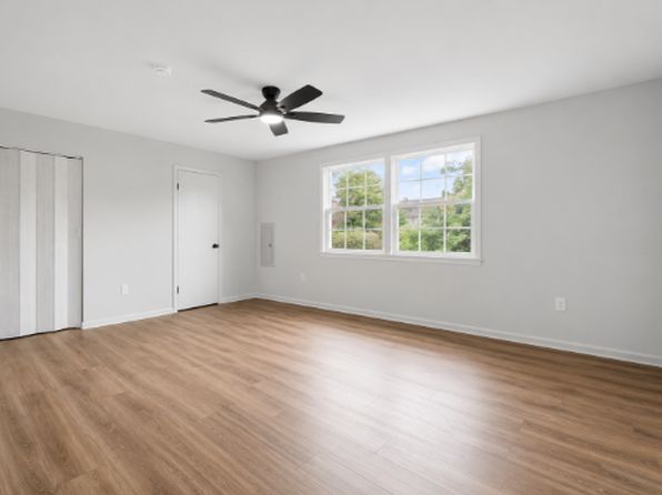 403 Dateleaf Ave