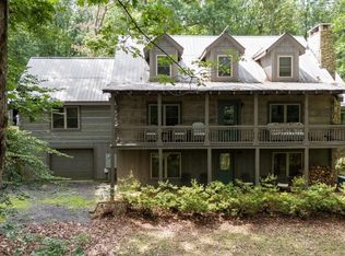 1984 Signal Point Rd, Guntersville, AL 35976