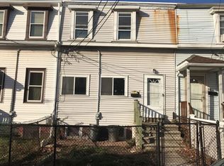 76 Leonard St, Dorchester, MA 02122