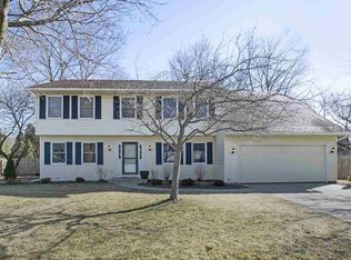 640 Windy Cove Ct, Mishawaka, IN