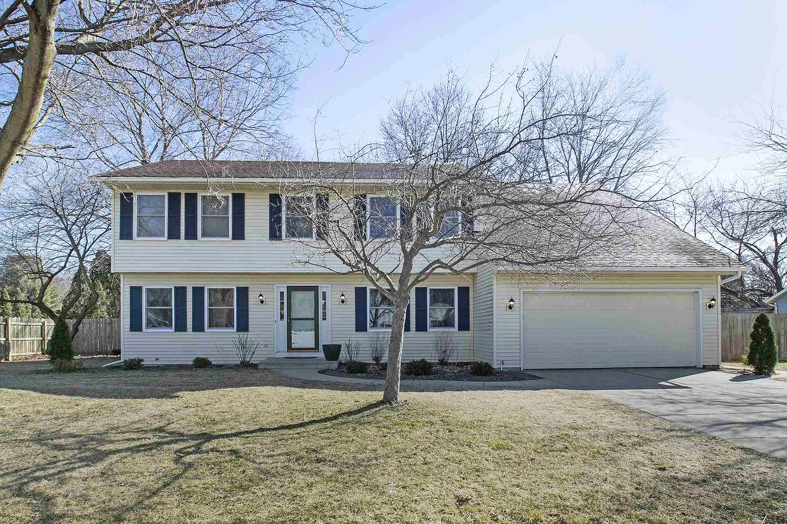 640 Windy Cove Ct photo 1