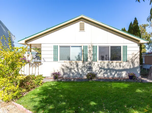 622 Franklin St SW, Ronan, MT 59864