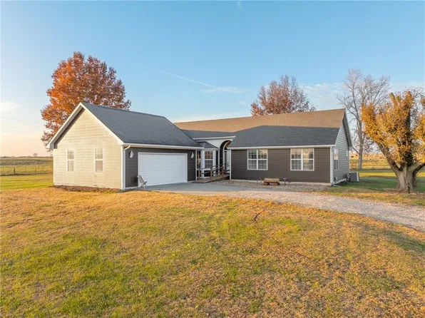 1260 SE State Rte N, Butler, MO 64730
