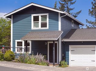 Park Plaza, Friday Harbor, WA 98250