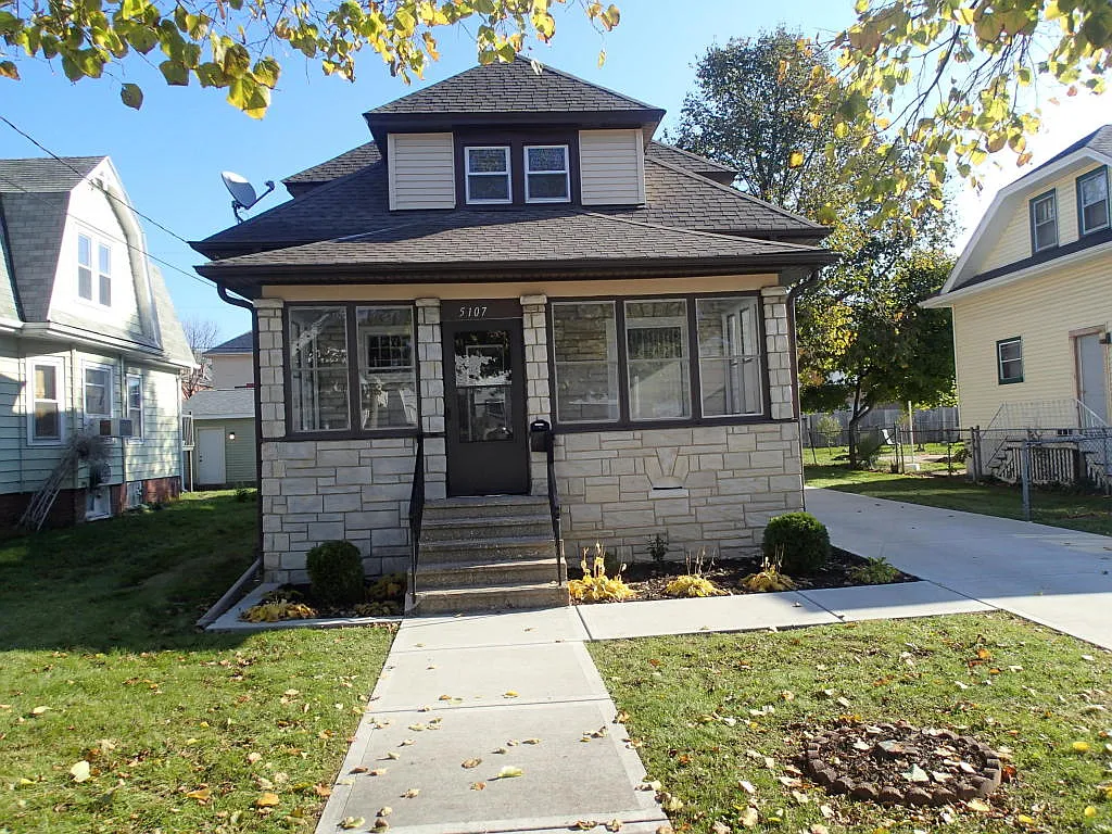 5107 21st Ave photo 1