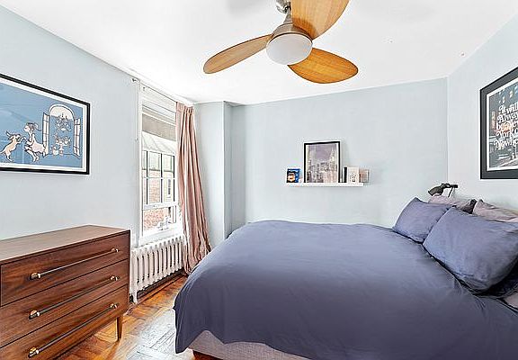 4th image of 47 Grove St APT 3