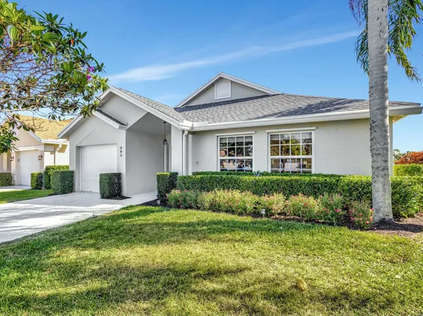 293 Moccasin Trail W, Jupiter, FL 33458