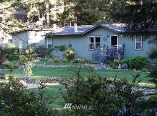 180 N Lake Surf Dr, Lilliwaup, WA