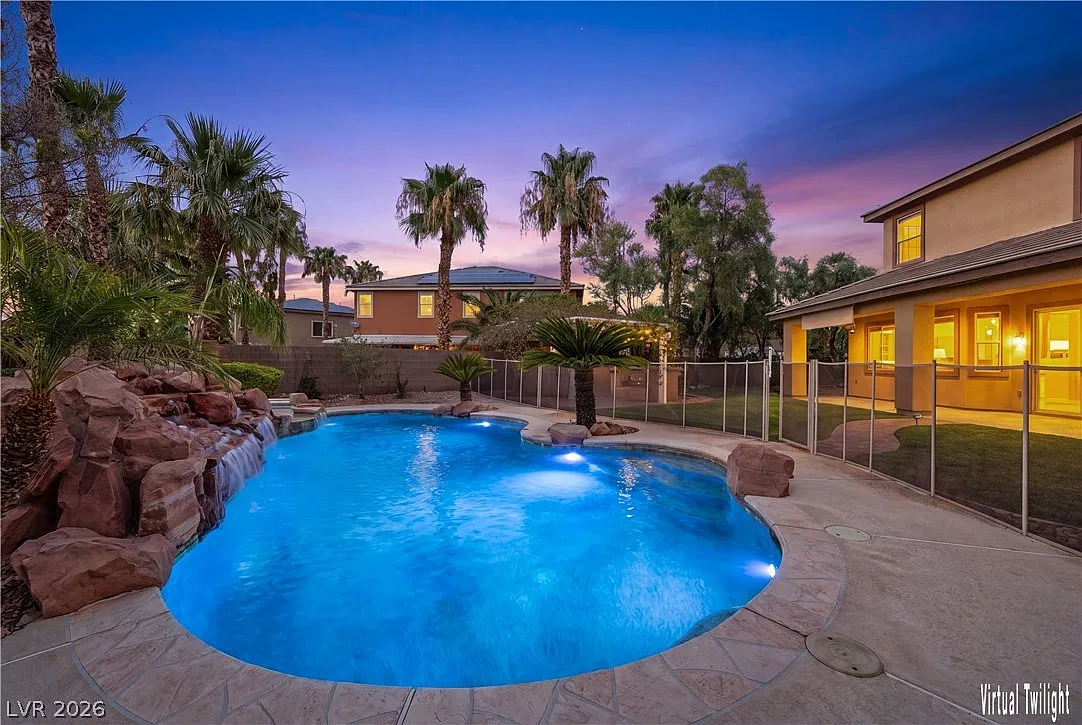 3 bed, 3.5 bath, 3157 sqft, $3,500 — Photo 2