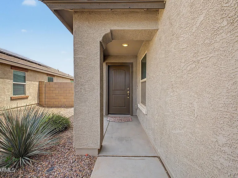 1779 E Elegante Dr — Photo 3