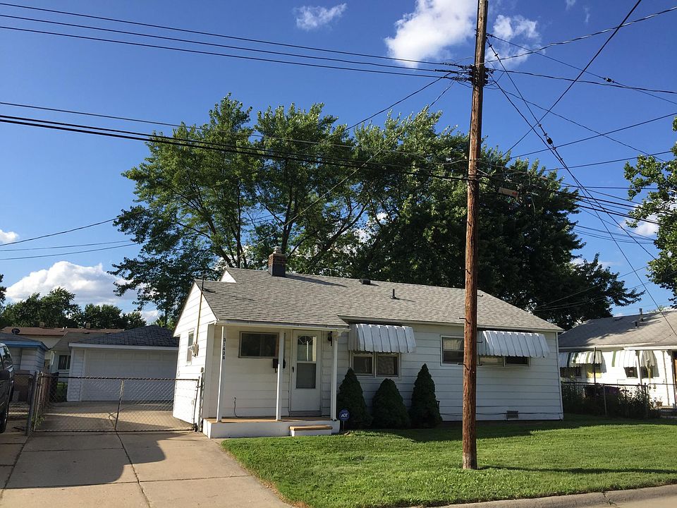 1st image of 31438 Alcona Ct