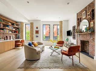 4 Downing St #2B, Brooklyn, NY 11238