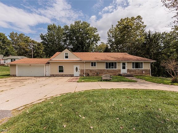 2nd image of 8617 Broadview Rd