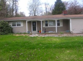 124 Rockwell Rd, Bethel, CT 06801