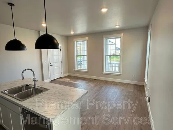 6023 Elysian Rd #102, Billings, MT 59101