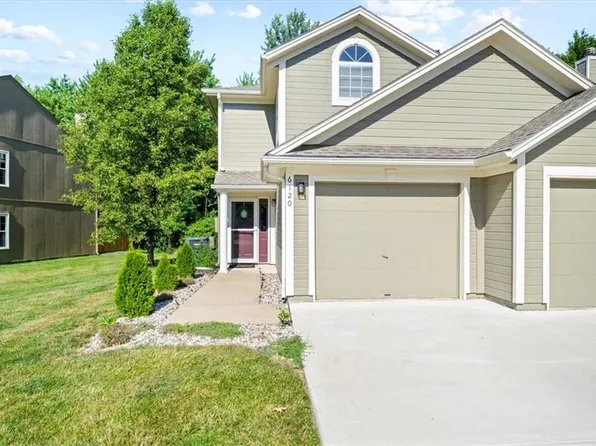 6120 NE Moonstone Ct, Lees Summit, MO 64064