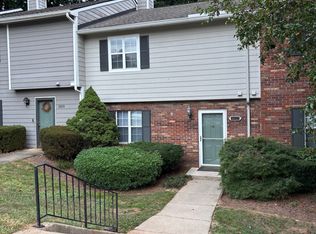 6022 Heath Valley Rd, Charlotte, NC 28210