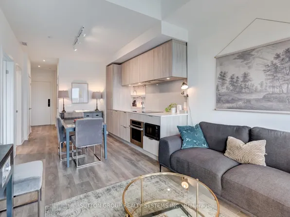28 Ann St, Mississauga, ON