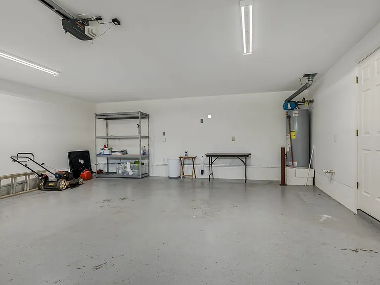 413 Madia Vale Dr — Photo 24