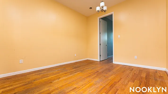 Rented by Nooklyn NYC LLC | media 2