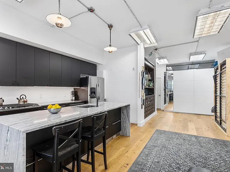 2020 E Fletcher St #1&2 — Photo 38