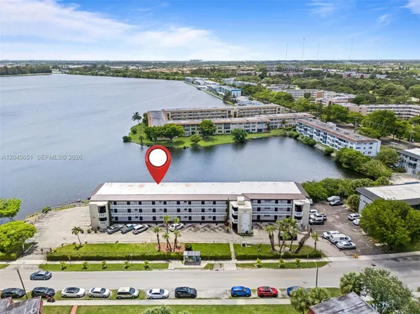 18900 NE 14th Ave #D106, Miami, FL 33179
