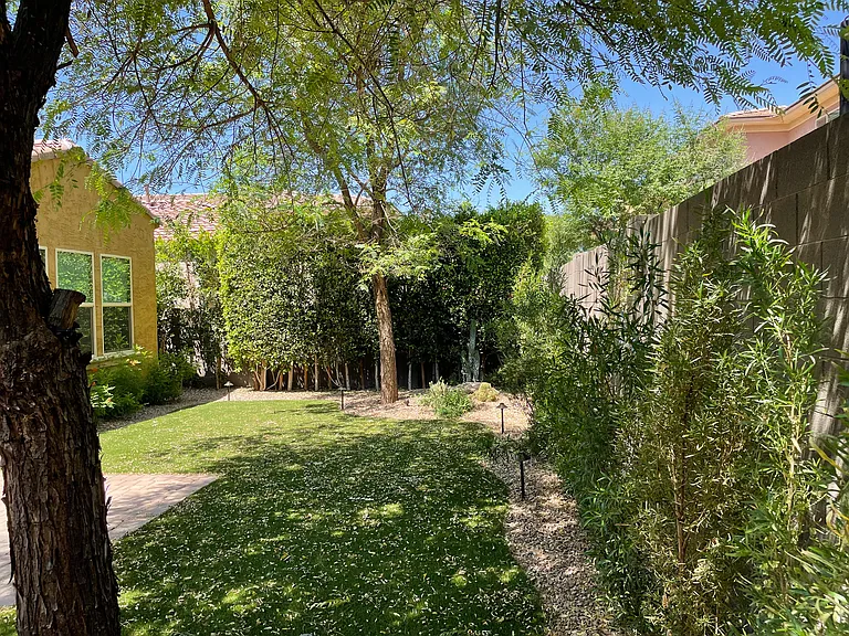 4624 E Vista Bonita Dr — Photo 42