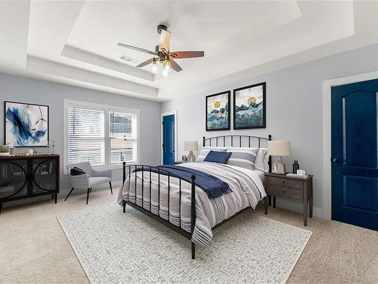 671 John St NW — Photo 18