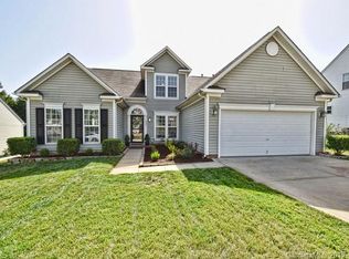 10931 Carver Pond Rd, Charlotte, NC 28269