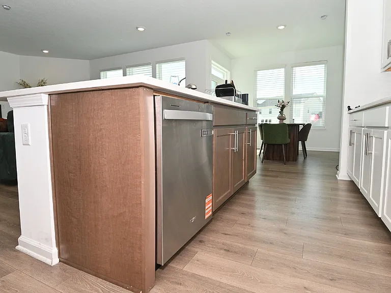 7348 Deerberg Dr — Photo 17