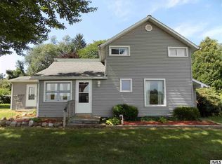 9861 Gibbs Rd, Springport, MI 49284