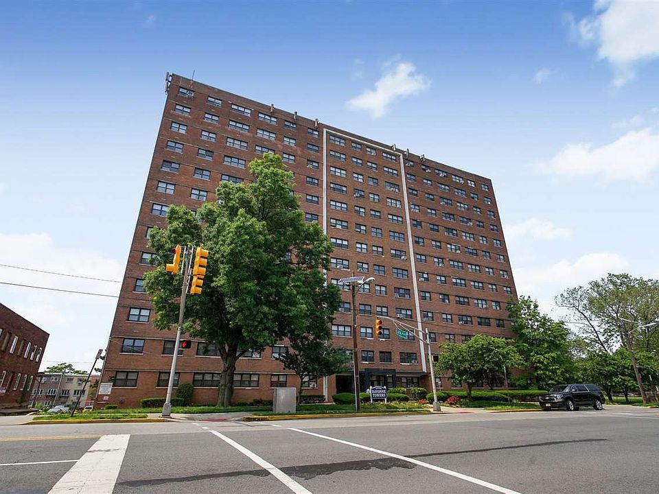 1st image of 1225 Kennedy Blvd APT 7B