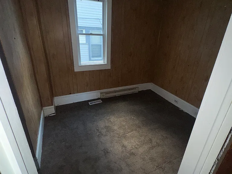 1427 E 51st St #3 — Photo 6