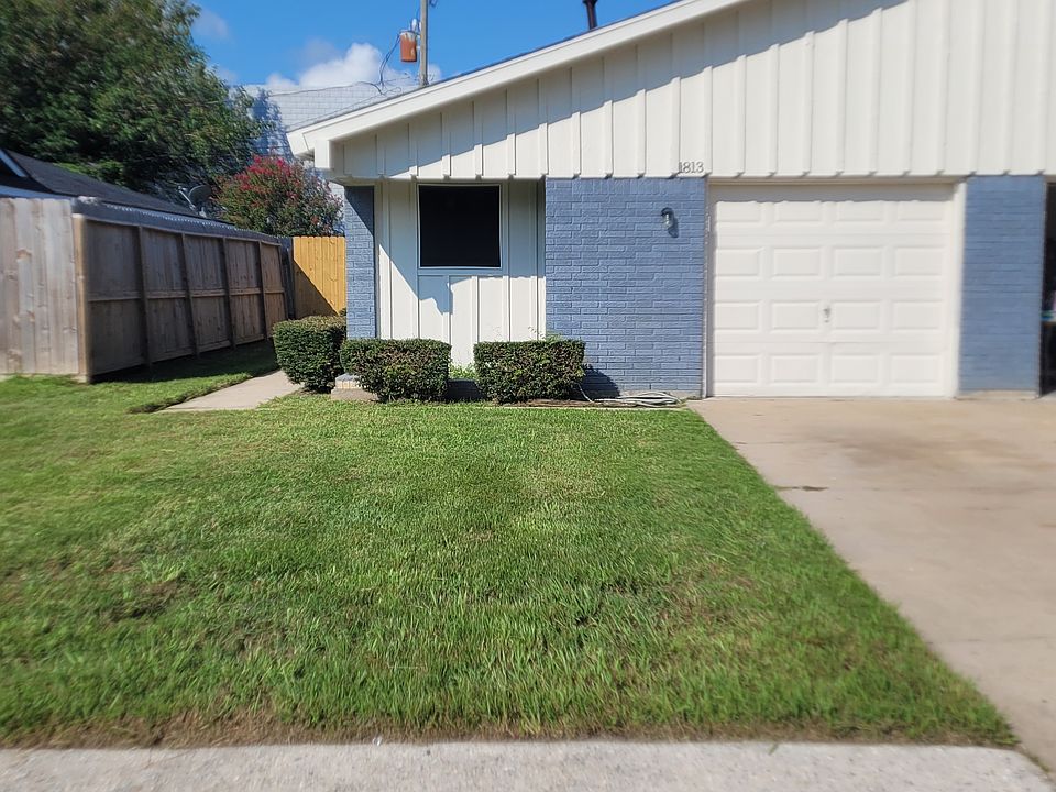 1st image of 1813 Bahama Dr #1