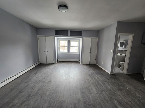 4th image of 255 Sanford St #5