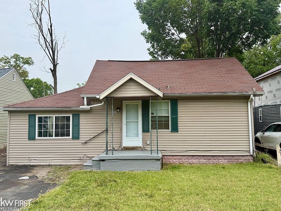 1st image of 1329 E Decamp St