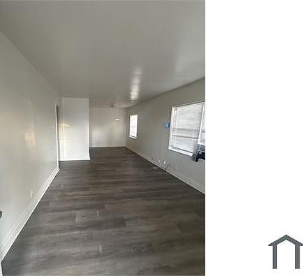 2nd image of 1641 17th Pl SW