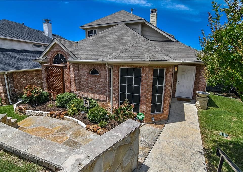1st image of 1332 Dallshan Dr