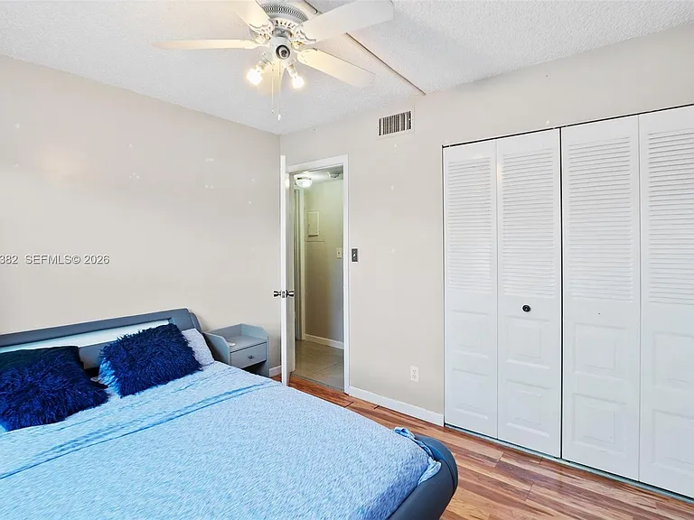 10053 Winding Lake Rd #101 — Photo 22