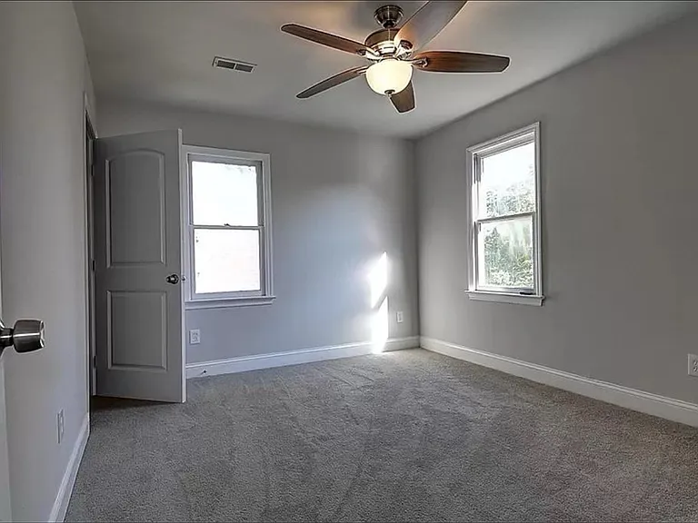 4001 Chesapeake Ave — Photo 8