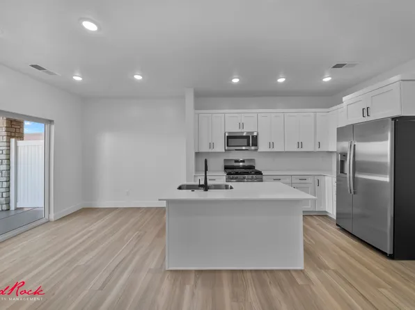1037 E Malibu Ln, Washington, UT