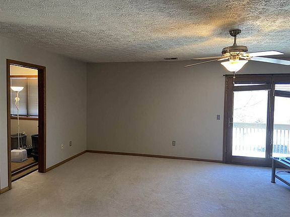 4th image of 4195 Fairview Dr