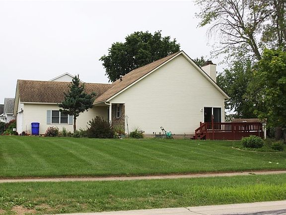 2nd image of 784 Bram Hall Dr