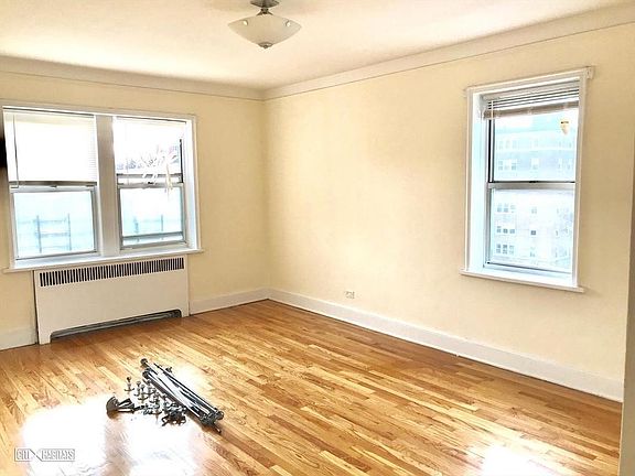 4th image of 5410 Netherland Ave #E55