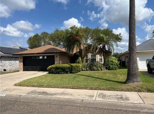 302 Diana Dr, Alamo, TX 78516