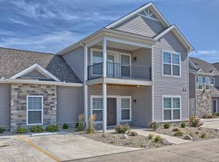 101 Yorkminster Ln APT 2, Savoy, IL 61874