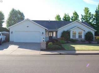 2858 Dry Creek Rd, Eugene, OR 97404