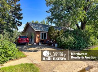 304 2nd Ave E, Scobey, MT 59263