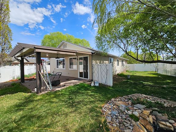 4th image of 743 N Haworth Cir