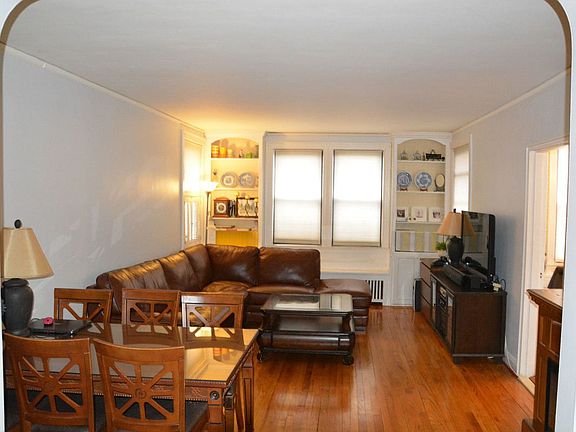 3rd image of 4001 Little Neck Pkwy APT 5A